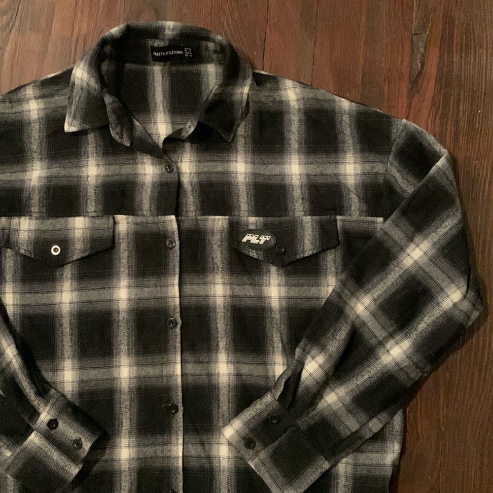 (SOLD) Button Down | Long Sleeve